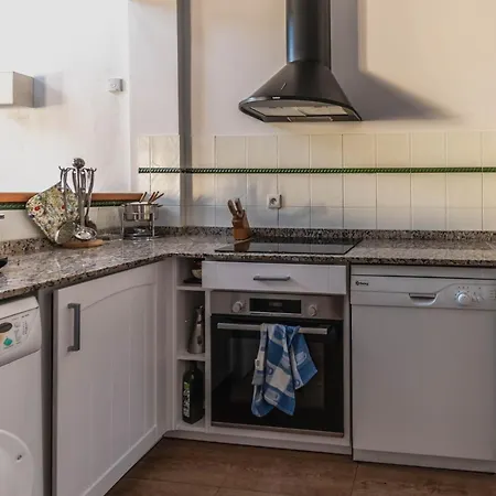 Tatil Evi House With Garden And Fireplace Osséja